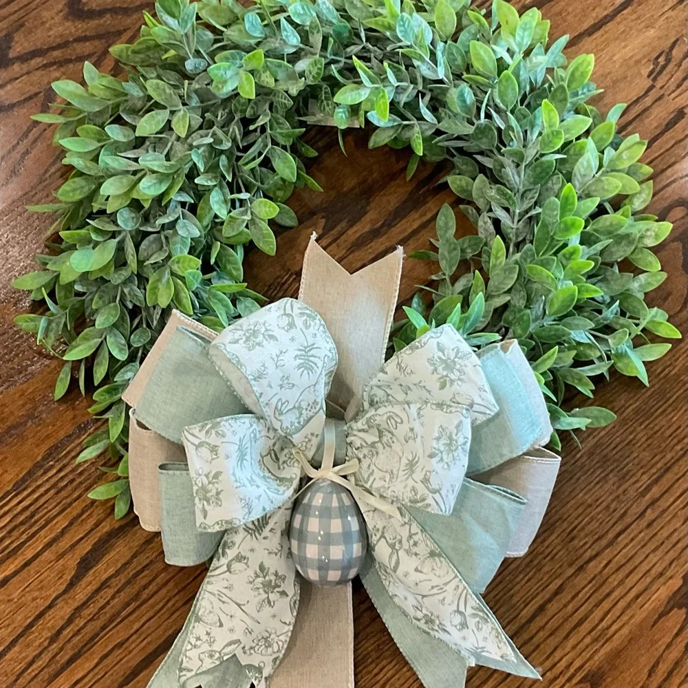 Green Boxwood Holiday Wreath with Decorative Ribbon and Egg Accent